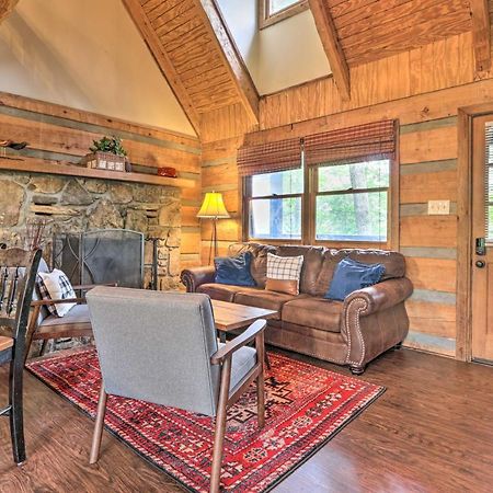 Gatlinburg Escape With Hot Tub, Deck And Mtn View Villa Esterno foto