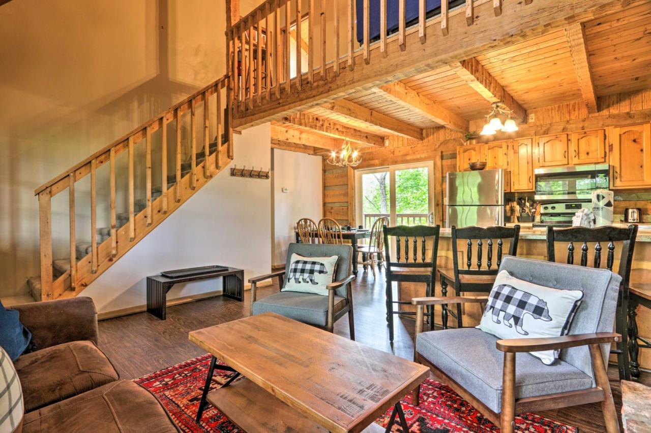 Gatlinburg Escape With Hot Tub, Deck And Mtn View Villa Esterno foto