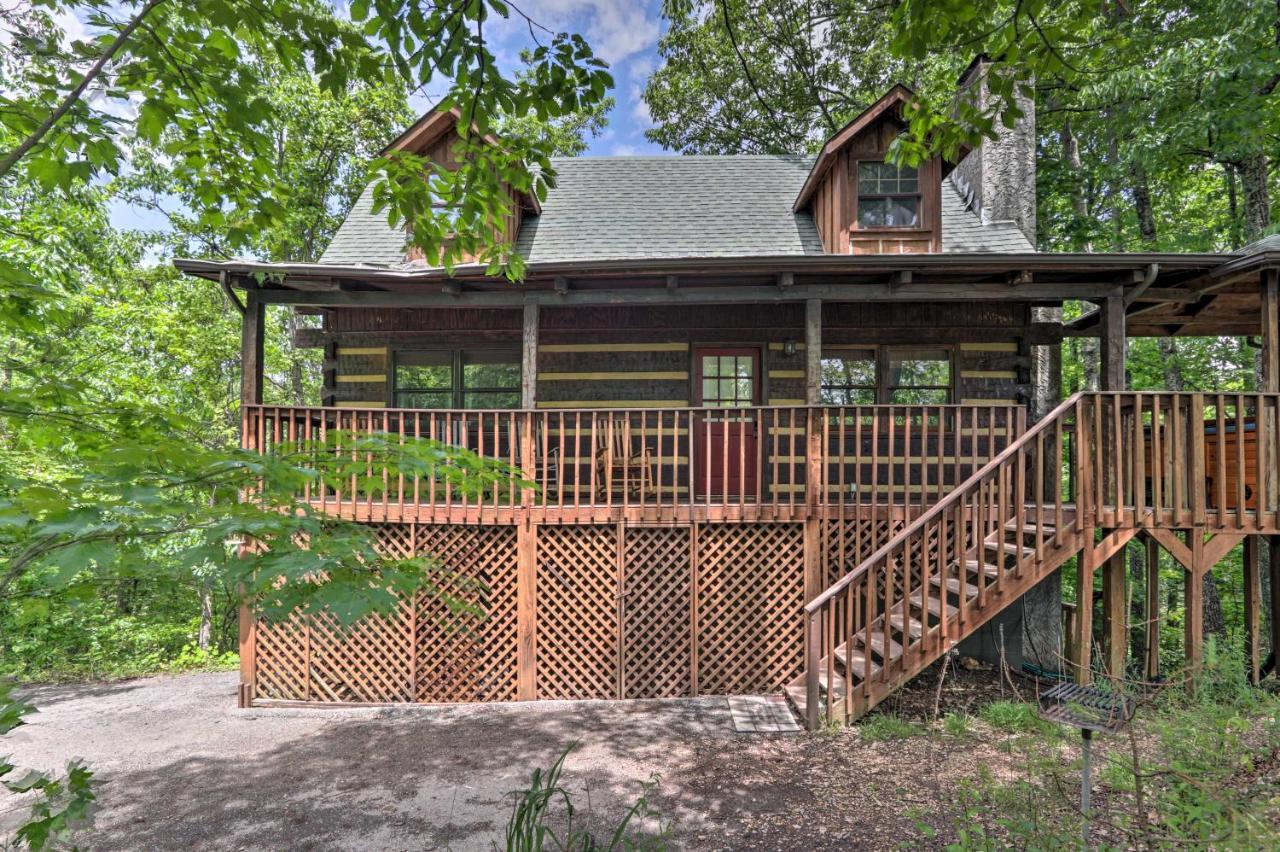 Gatlinburg Escape With Hot Tub, Deck And Mtn View Villa Esterno foto