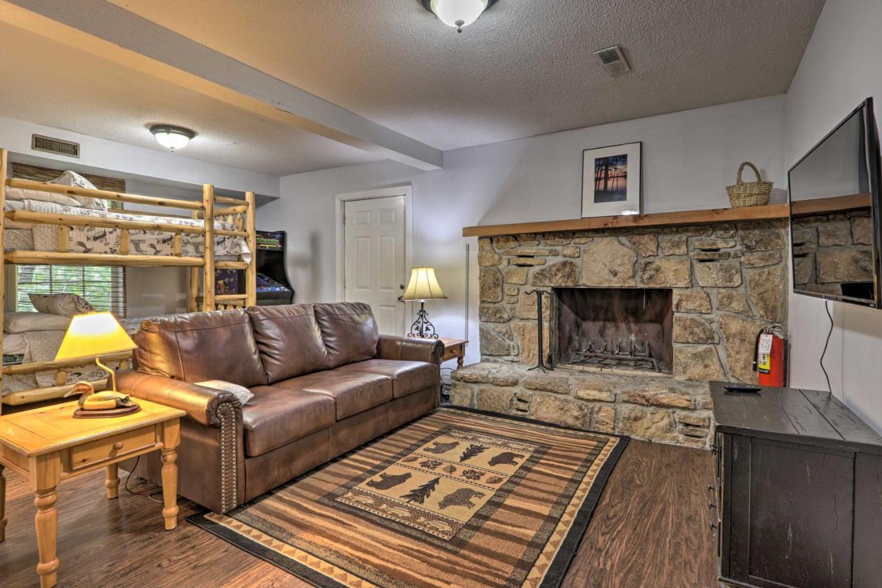 Gatlinburg Escape With Hot Tub, Deck And Mtn View Villa Esterno foto